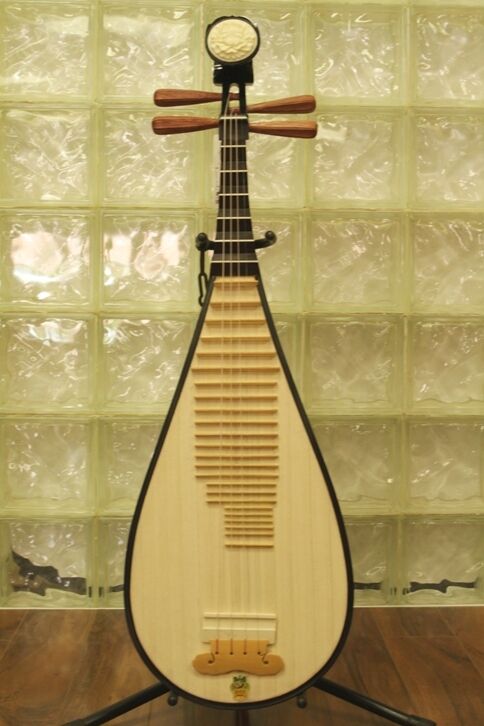 Pipa - Chinese Lute Guitar Dunhuang Musical Instrument